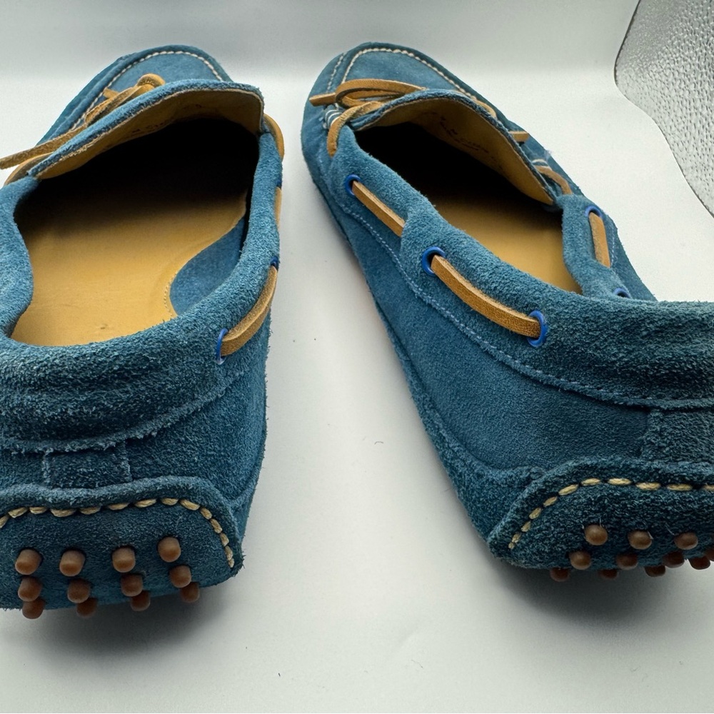 Stylish Cole Haan Men’s Size 9 loafers in Aqua Blue suede, with beige laces. - Picture 3 of 6